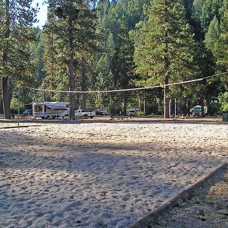 Yosemite Lakes Bunkhouse Cabin 27 Harden Flat Екстериор снимка